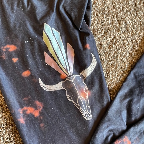 Teeki Yoga Pants - Picture 2 of 5